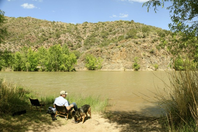 River lunch noon