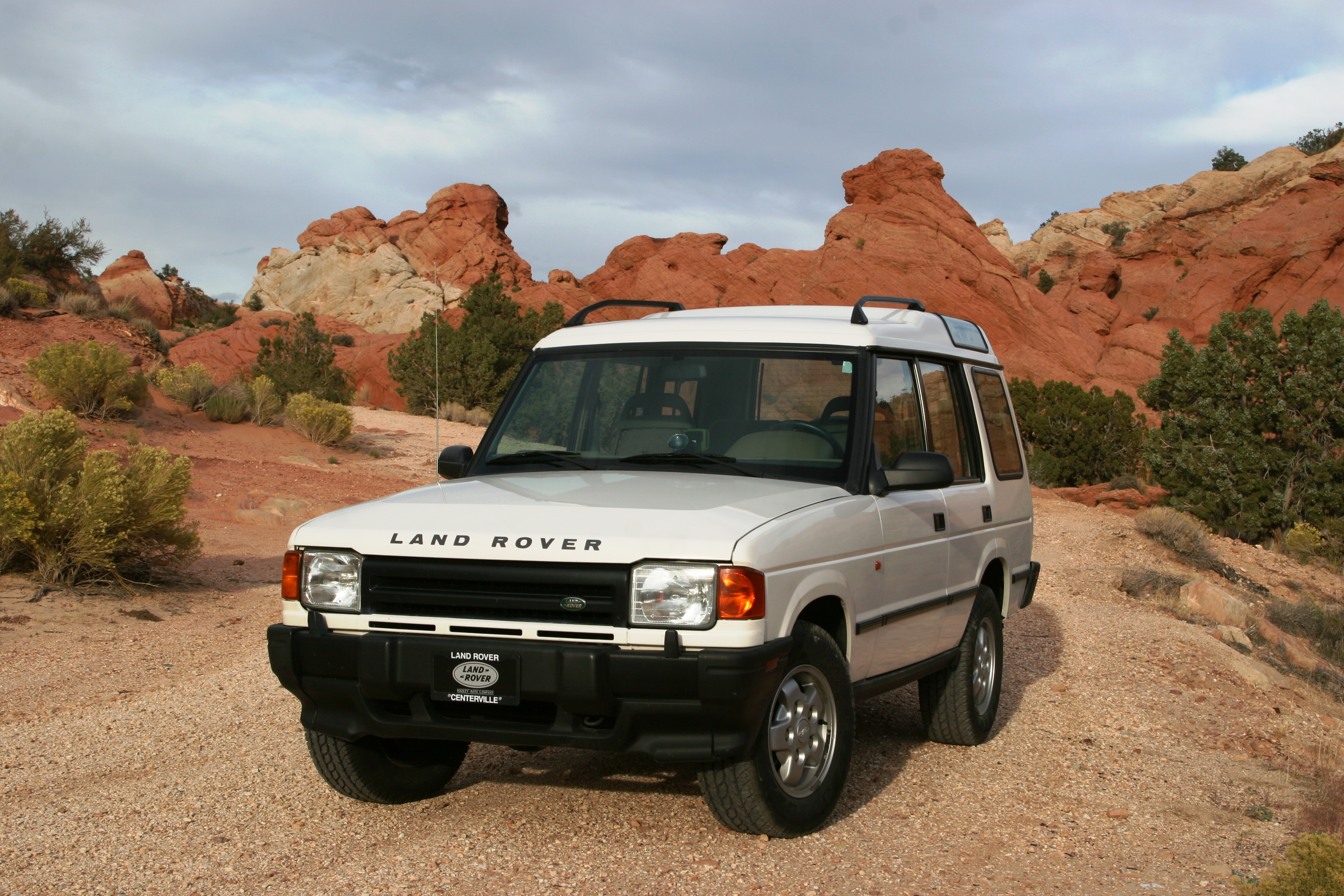 Дискавери выпуски. Land Rover Discovery 1. Ленд Ровер Дискавери 1989. Range Rover Discovery 1. Land Rover Discovery 1989.