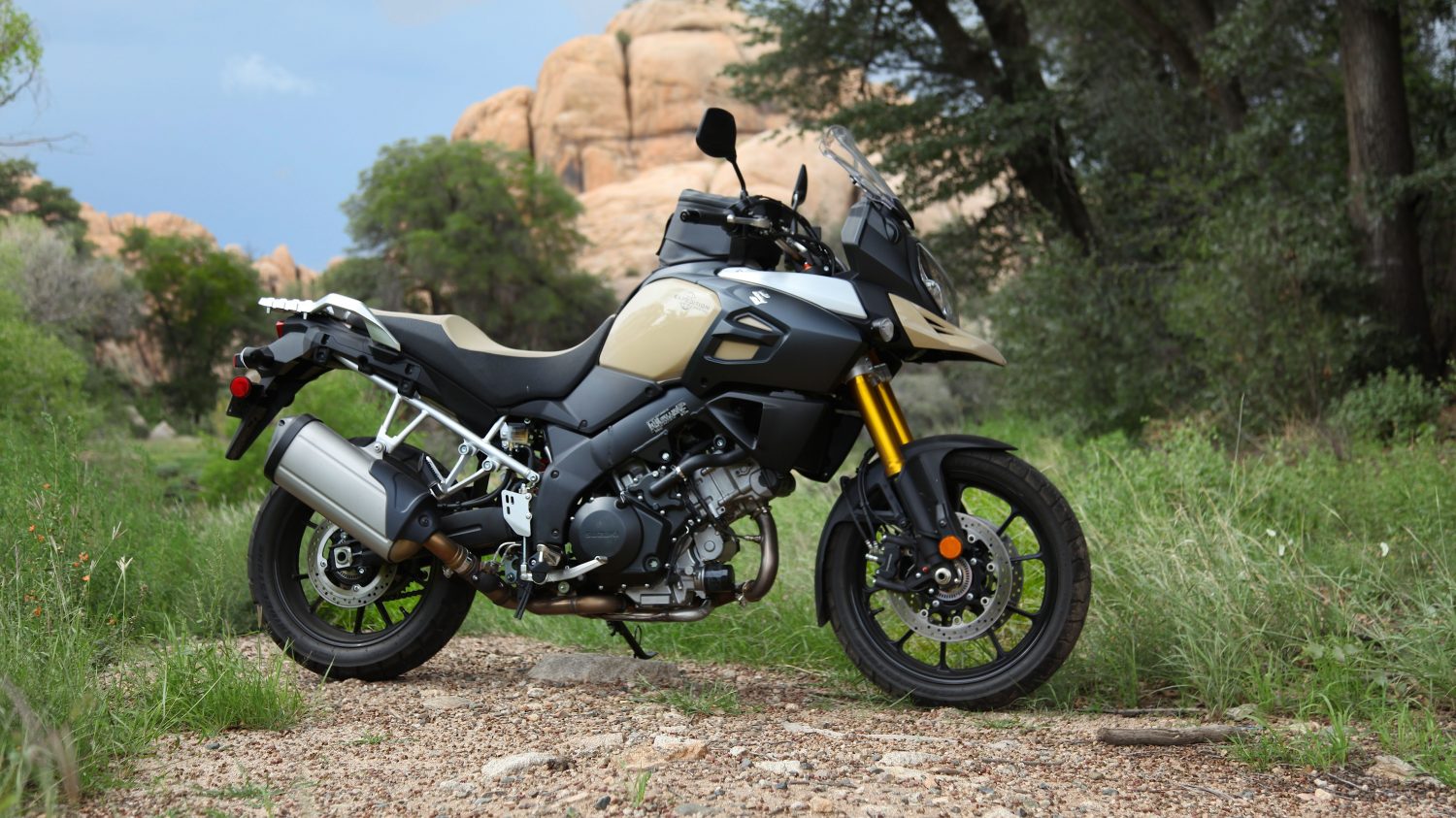 suzuki v strom 2014