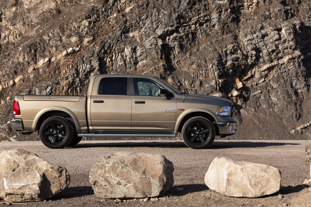 2014-ram-1500-ecodiesel-outdoorsman-crew-cab-4x4-side