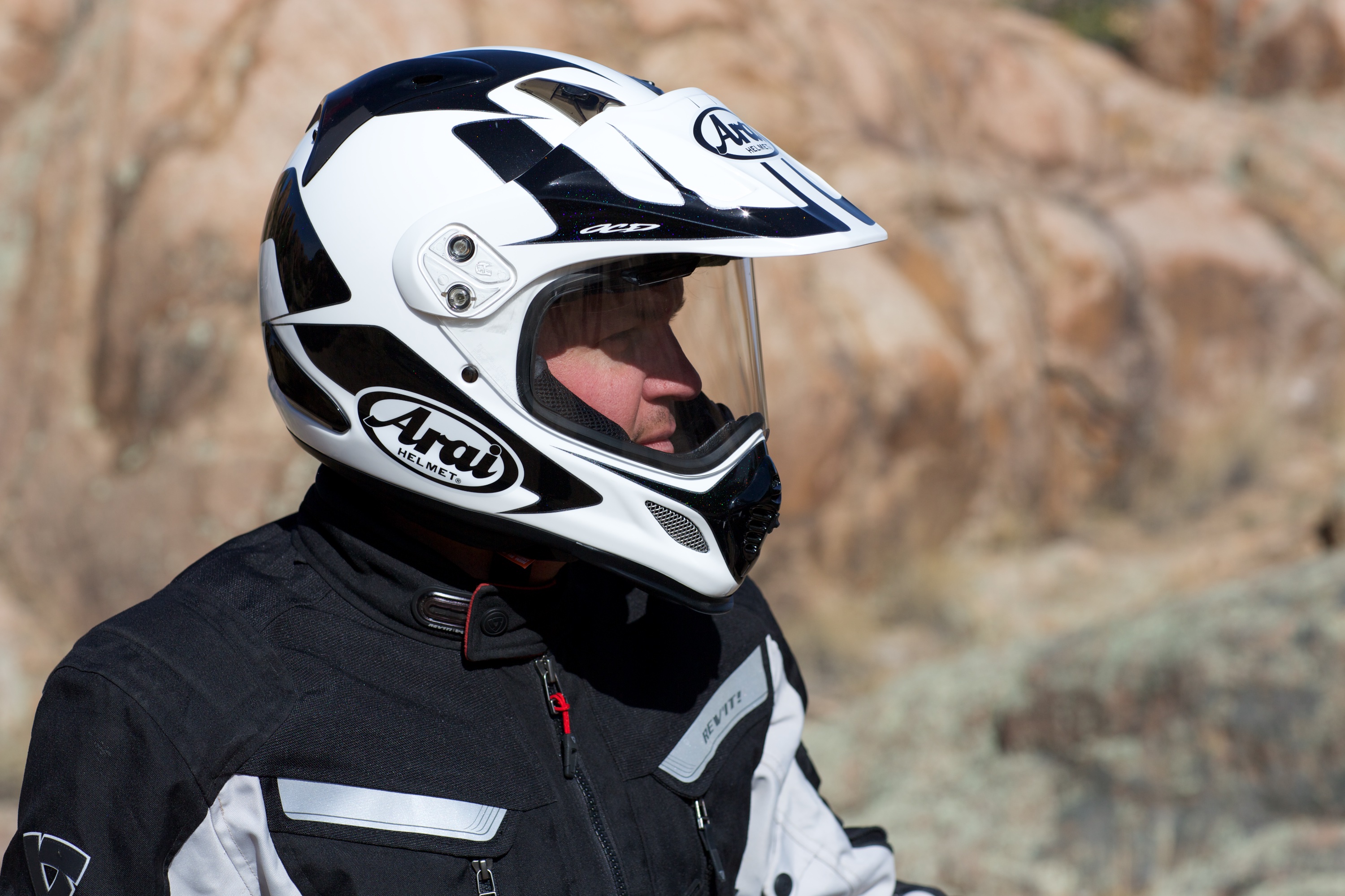 New Adventure Rider: Selecting a Motorcycle Helmet ...