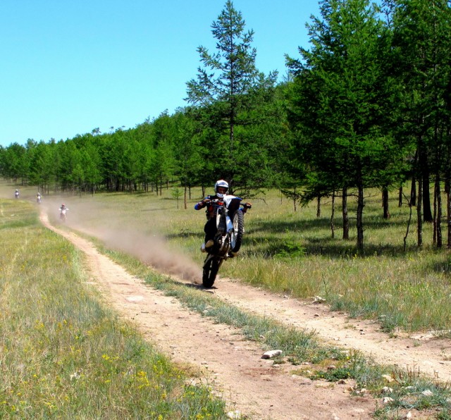 Dima wheelie pic