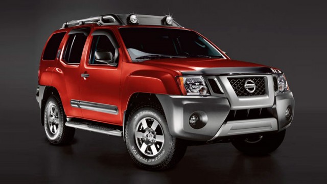 2015-Nissan-Xterra-C2