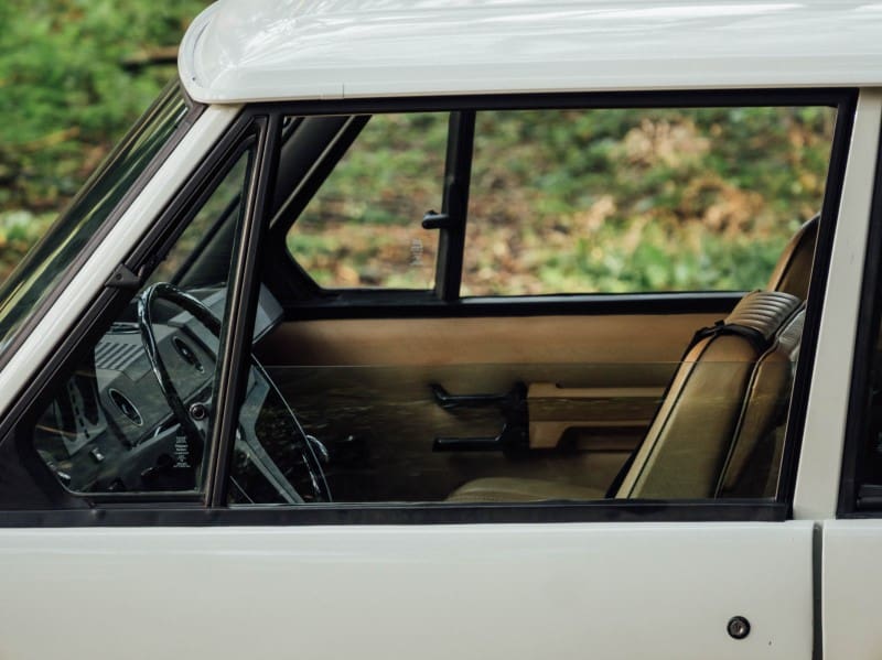 Featured Vehicle: 1977 Land Rover Range Rover - Expedition Portal
