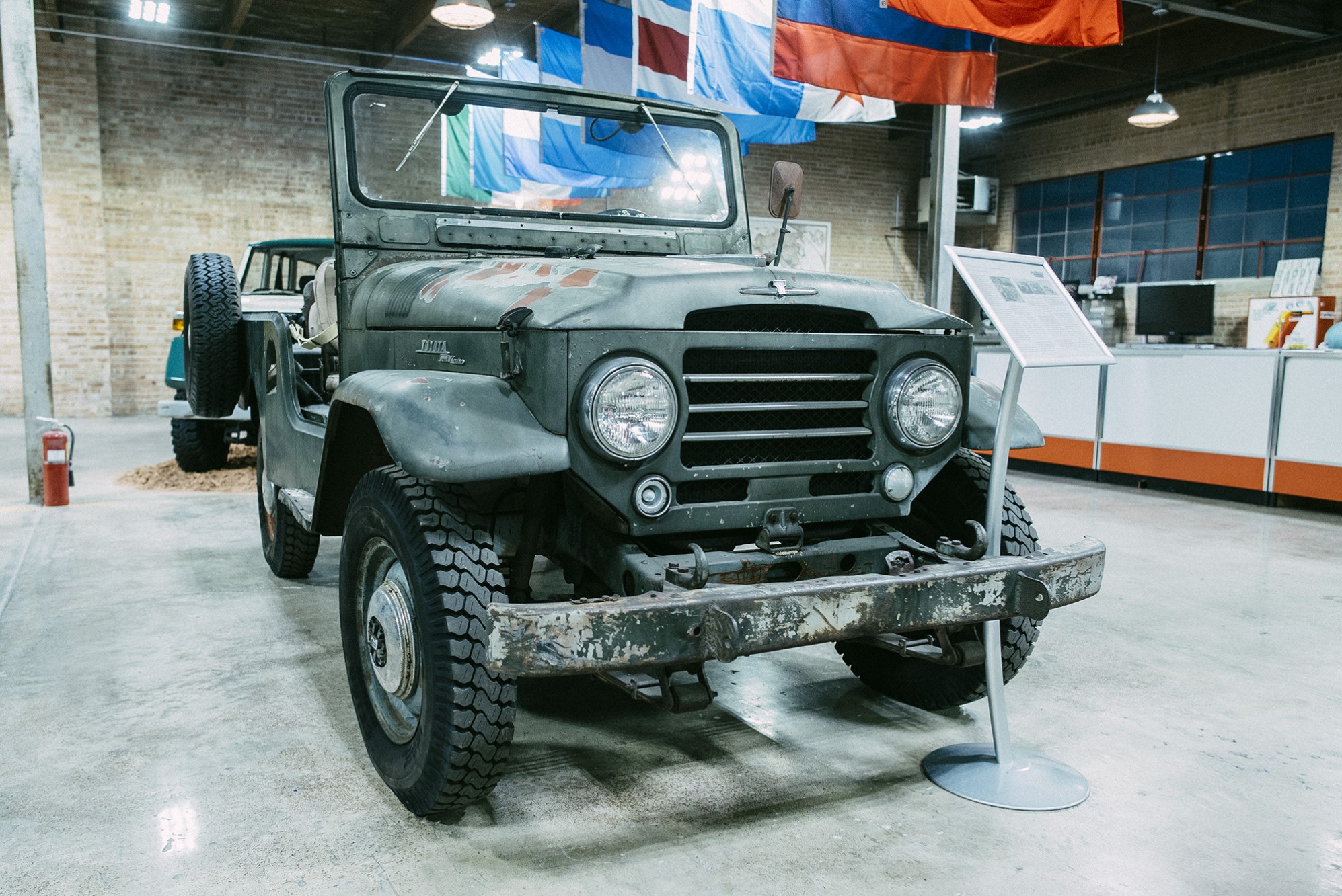 1 LC Museum FJ25