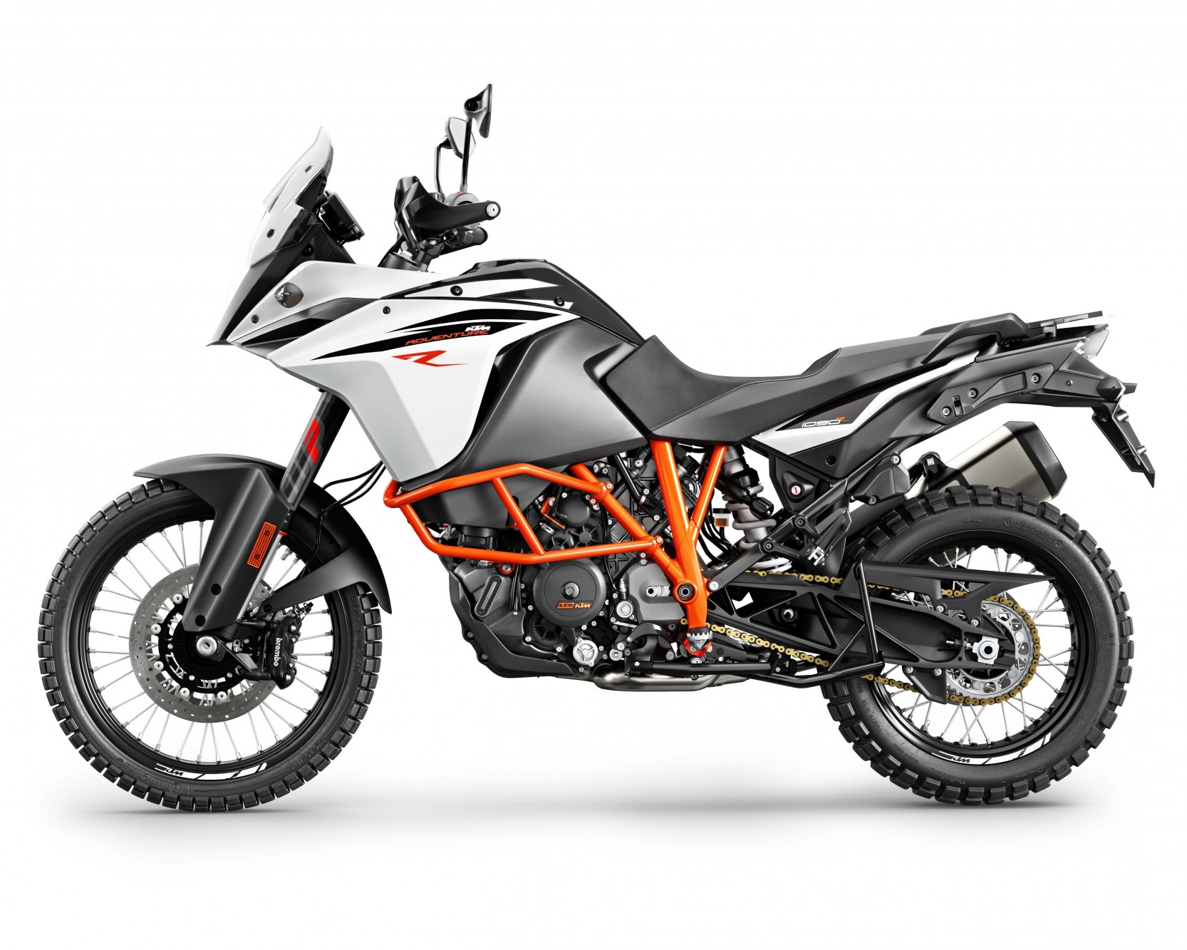 2017-KTM-1090-Adventure-R-05