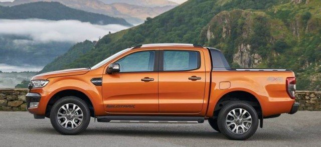 2017-Ford-Ranger-exterior-side-view-alloy-wheels