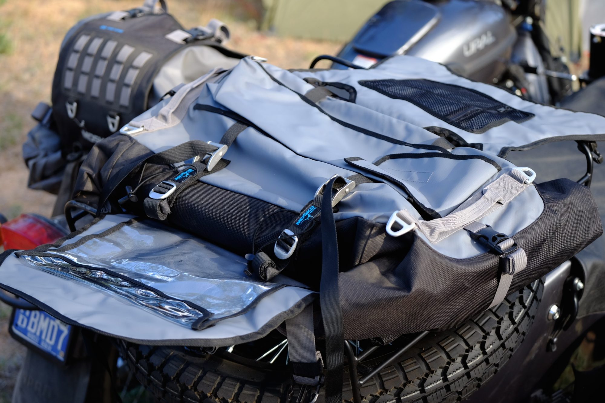 mosko moto tail bag