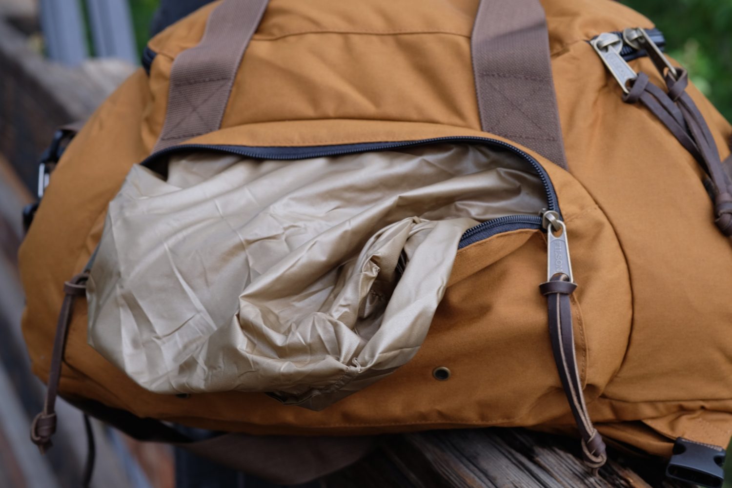 filson duffle pack review