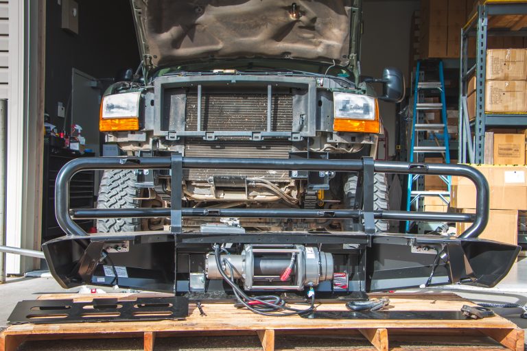 What’s in your winch bag? The basic gear you should be carrying