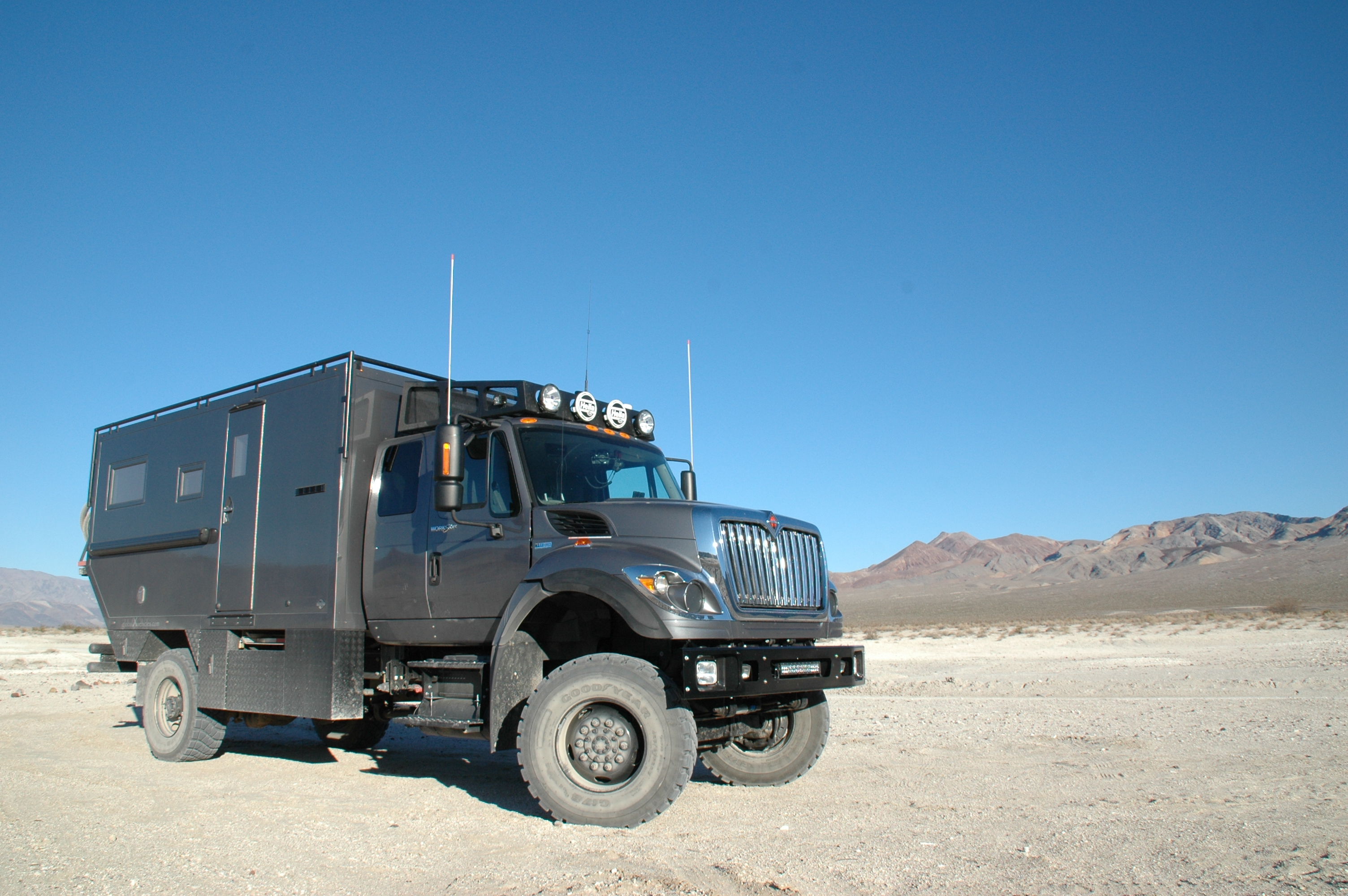 Global expedition vehicles safari extreme 4x4 rv