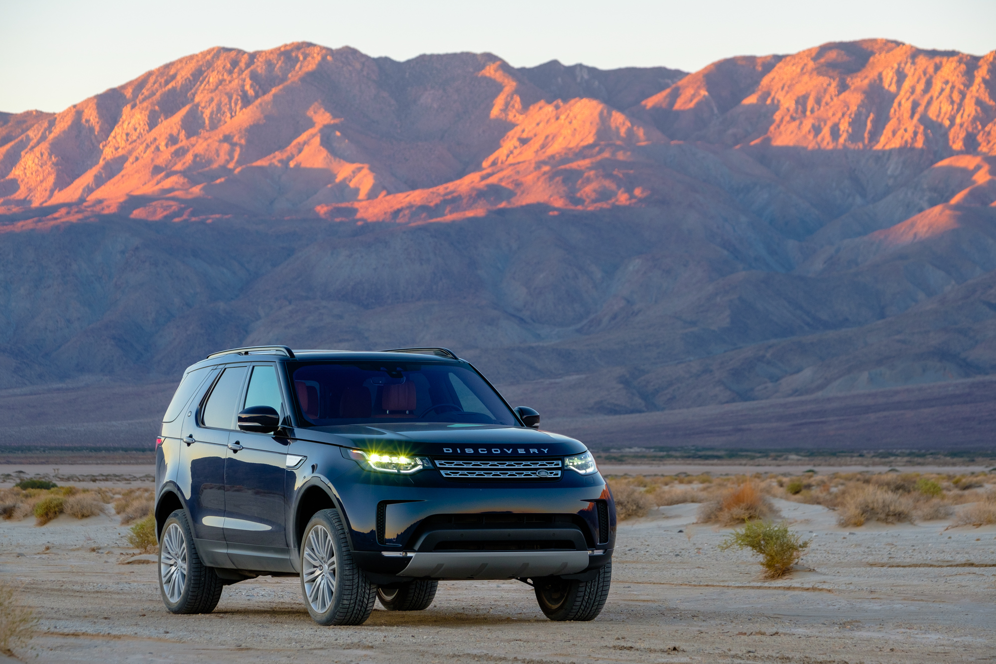 Land rover discovery store off road