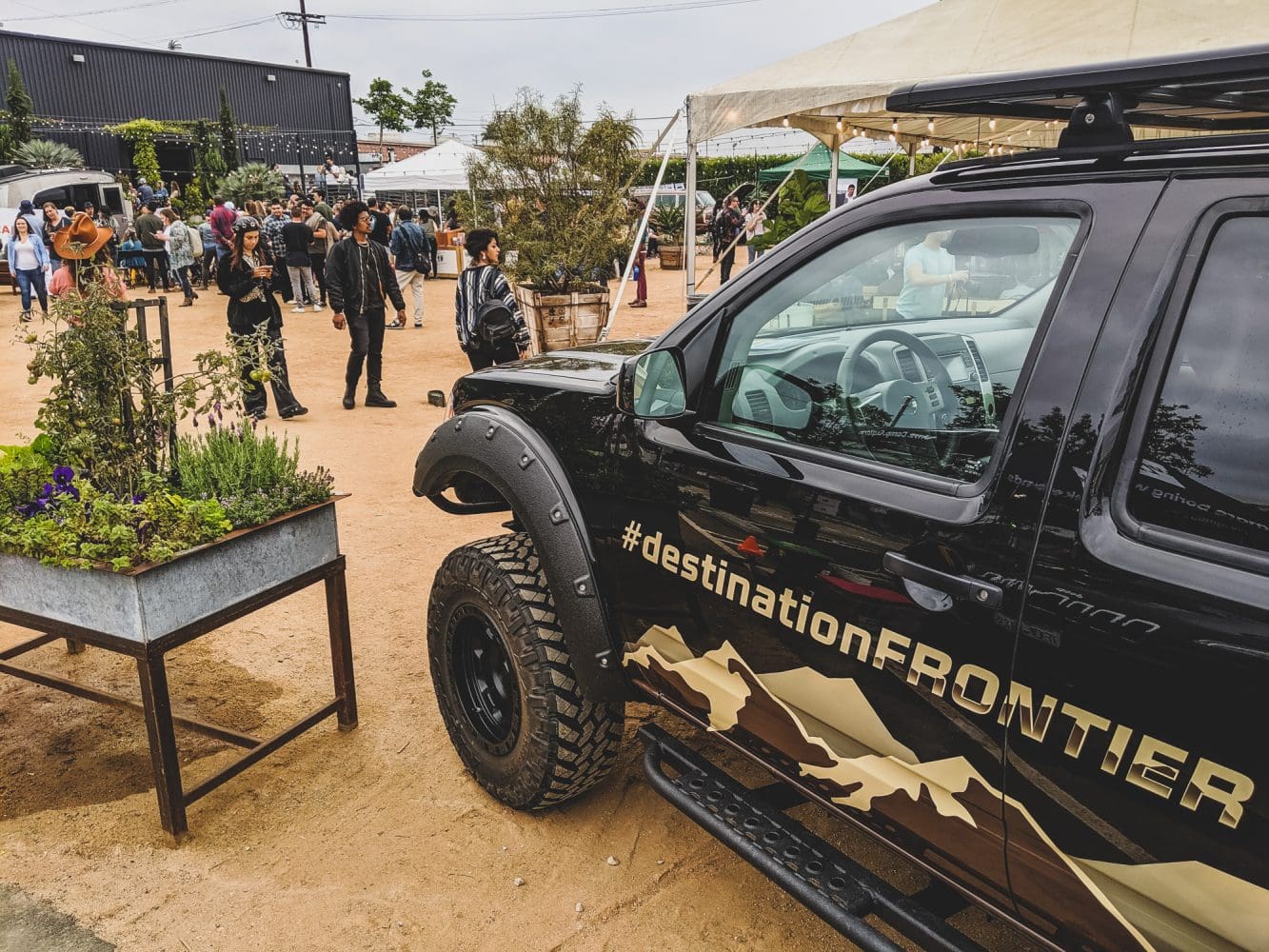 Outpost :: Los Angeles - Expedition Portal