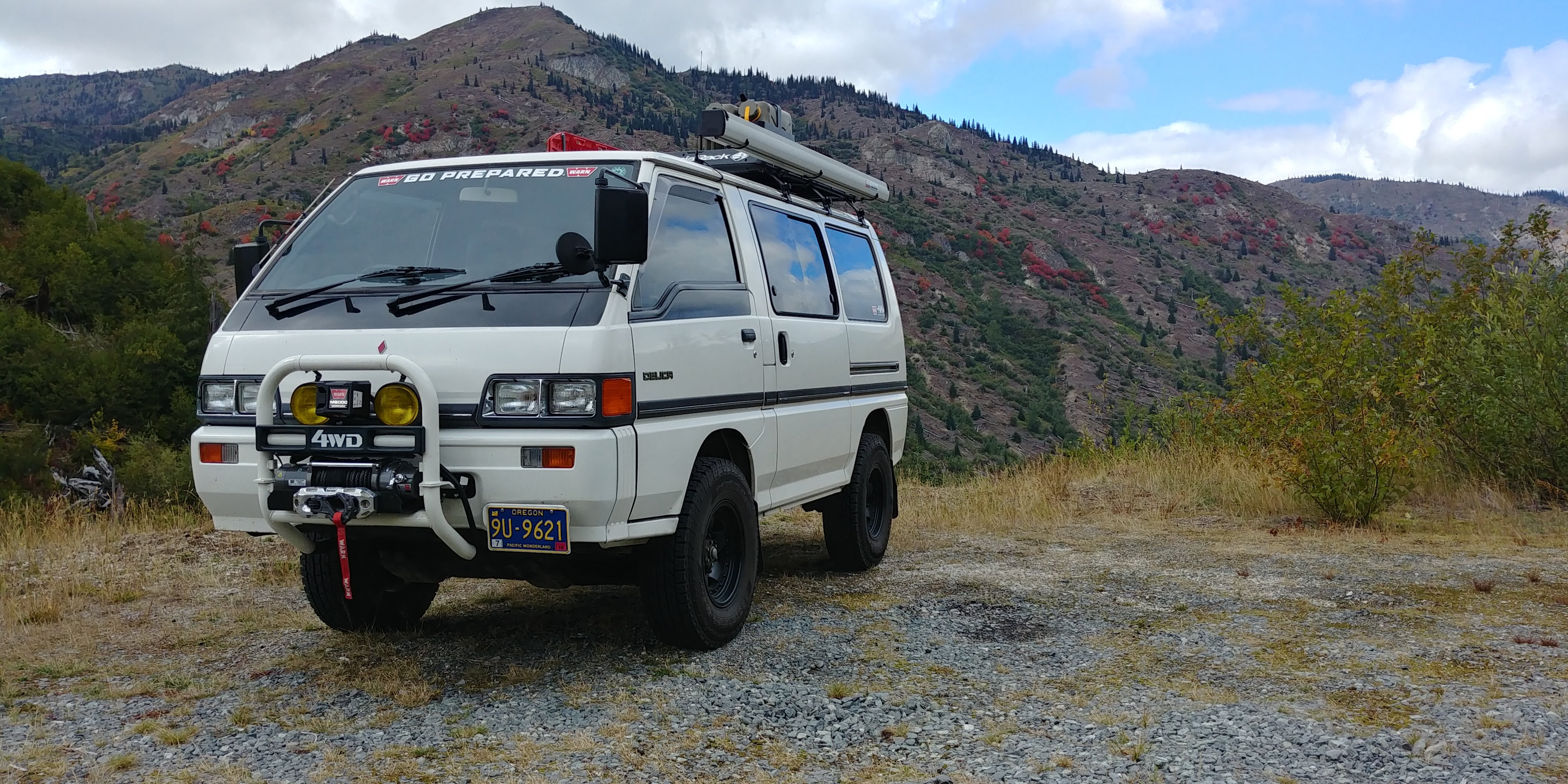 mitsubishi 4x4 van delica