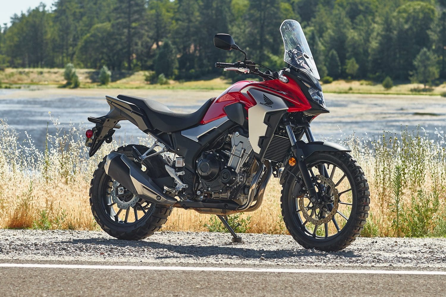 ＣＢ５００ＦＯUＲ 19_Honda_CB500X_Overall_2-