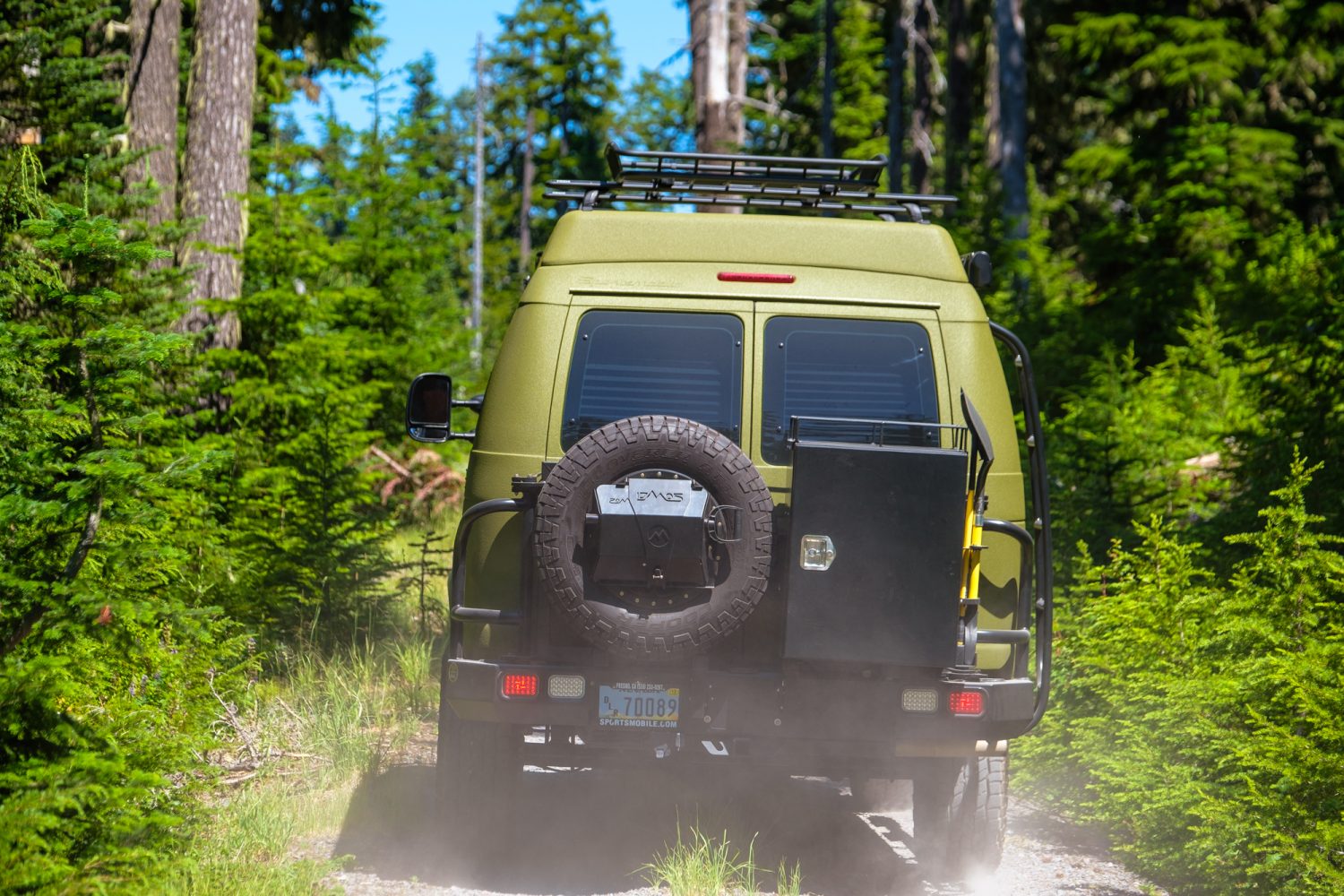 ESeries Revival Sportsmobile’s Rebirth of the Econoline LaptrinhX / News