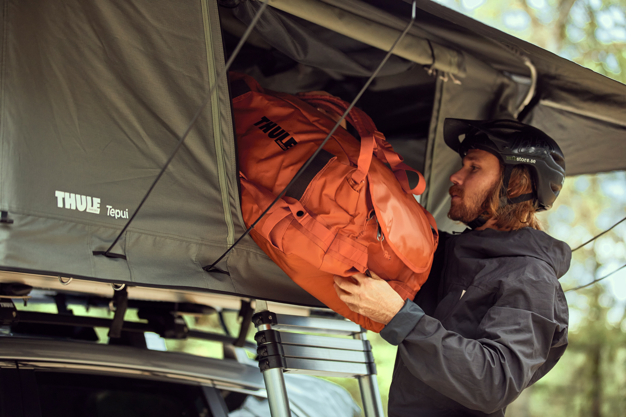 New Thule Tepui Foothill RTT has Tiny Footprint Expedition Portal