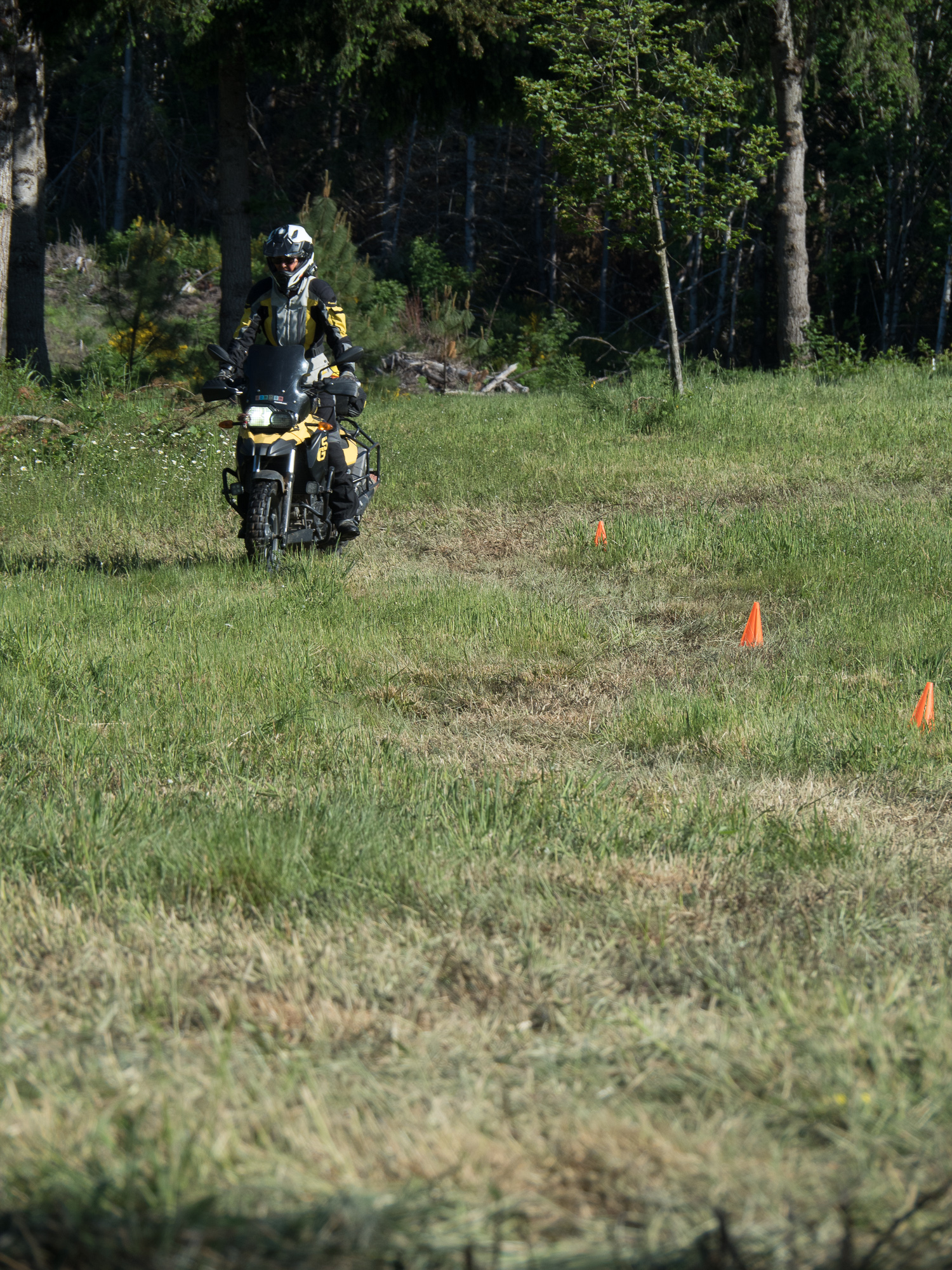 sheADV moto training course level 1/2 course set-up