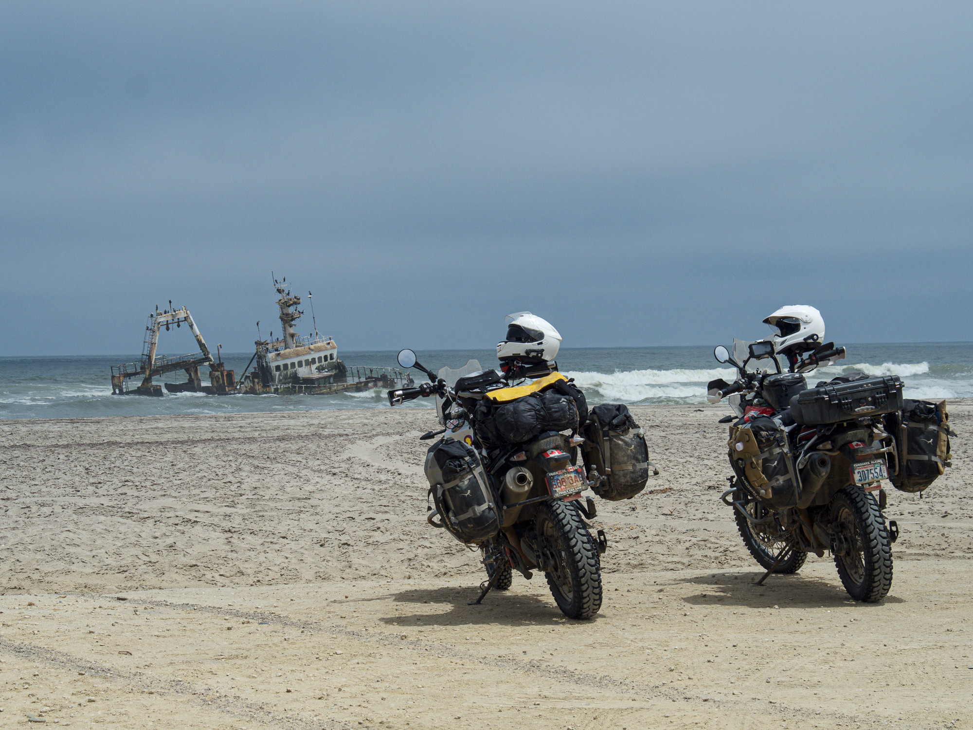 riding full circle skeleton coast