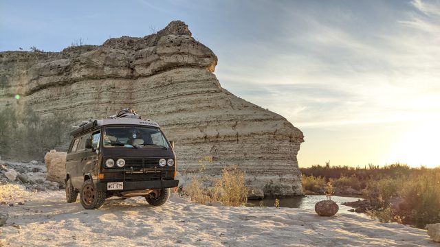 Feature Vehicle :: Alika Vaquer's VW T3 Syncro - Expedition Portal