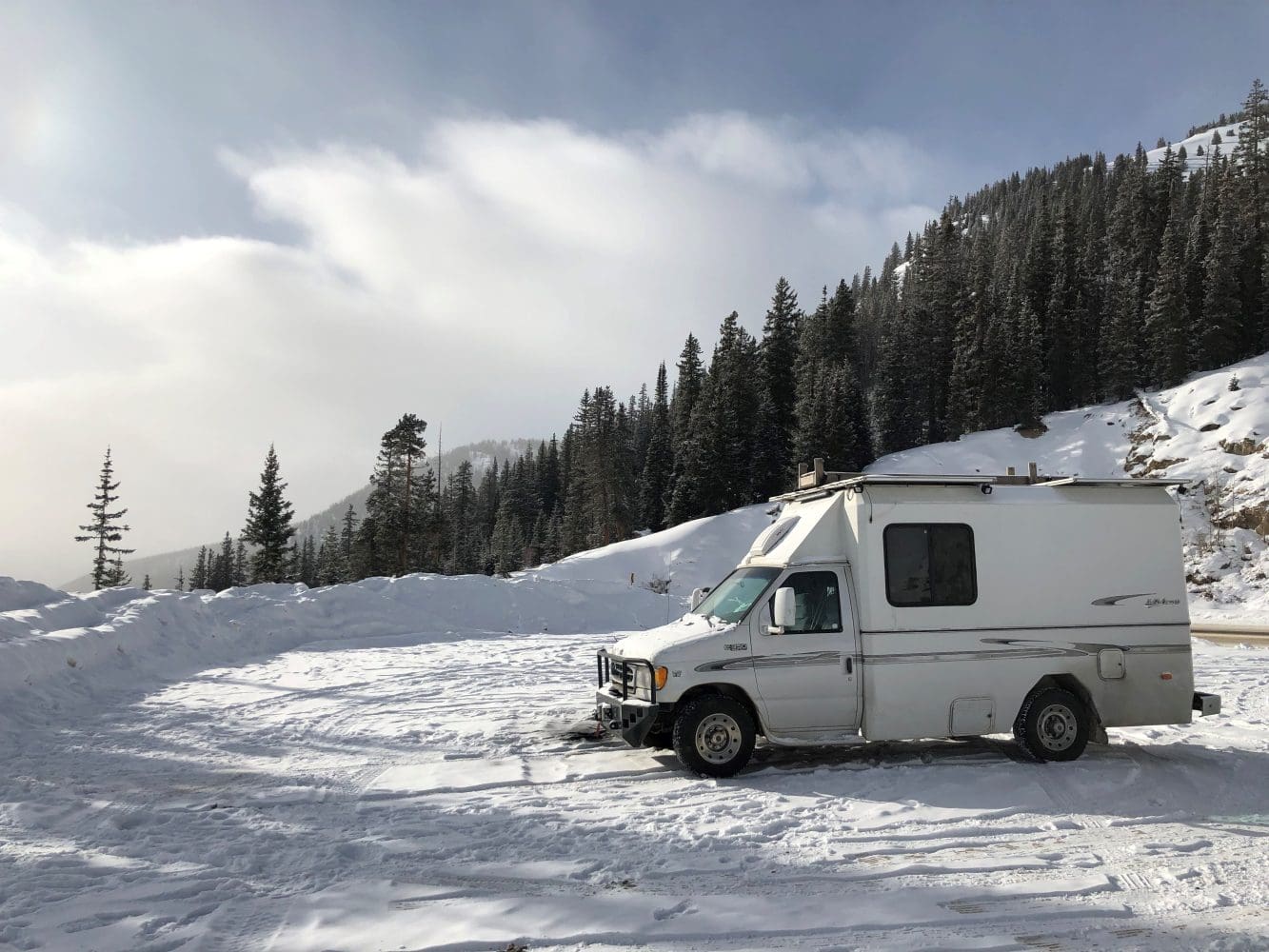 Overland Classifieds :: 2000 Ford E-350 w/Four-season Camper ...