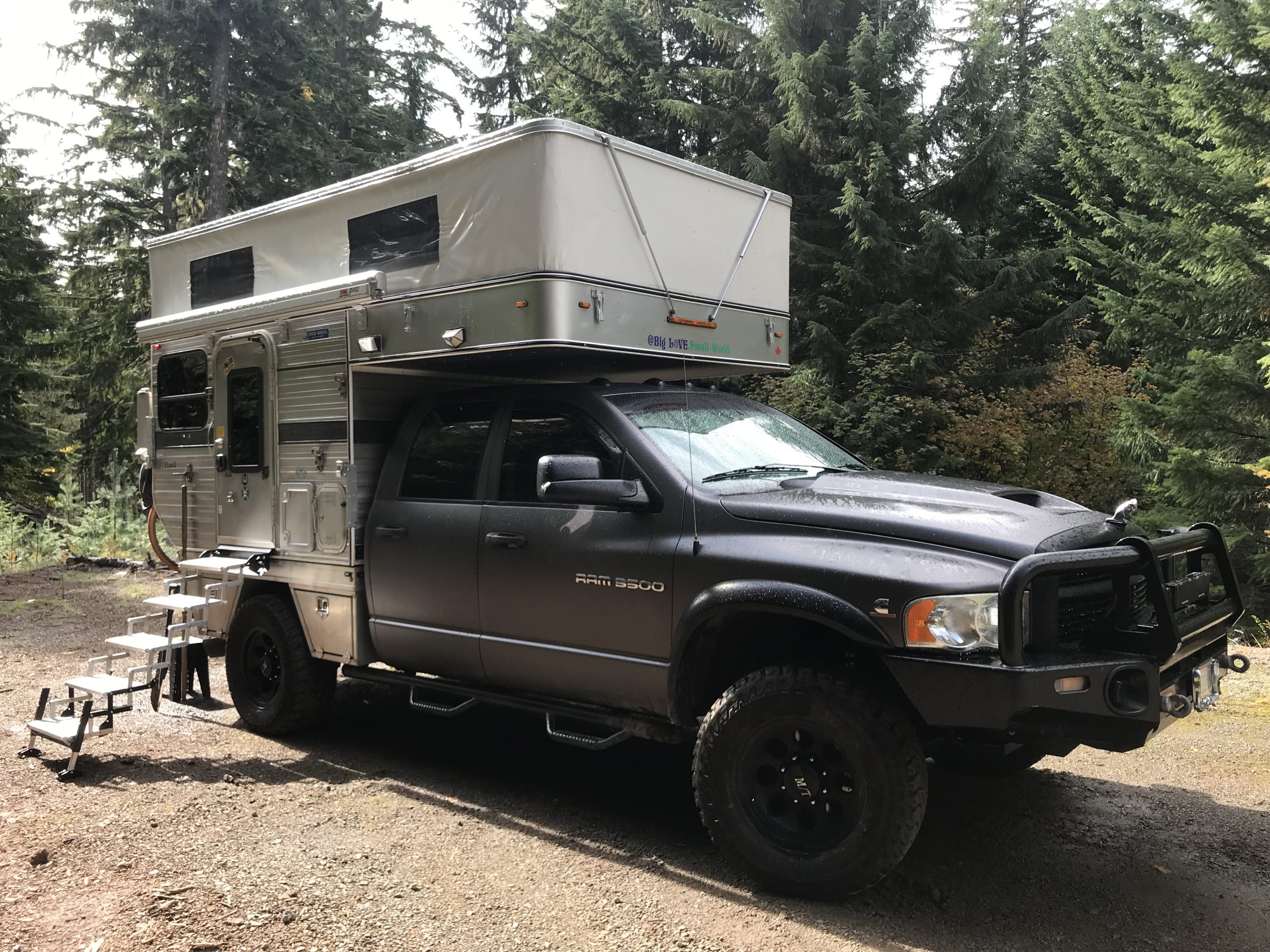 Overland Classifieds :: 2005 Dodge Ram 3500 Four Campers Hawk Flatbed - Portal