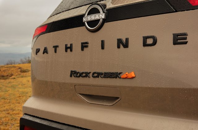 Nissan Pathfinder Rock Creek