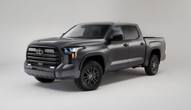 2023 Toyota Tundra SX