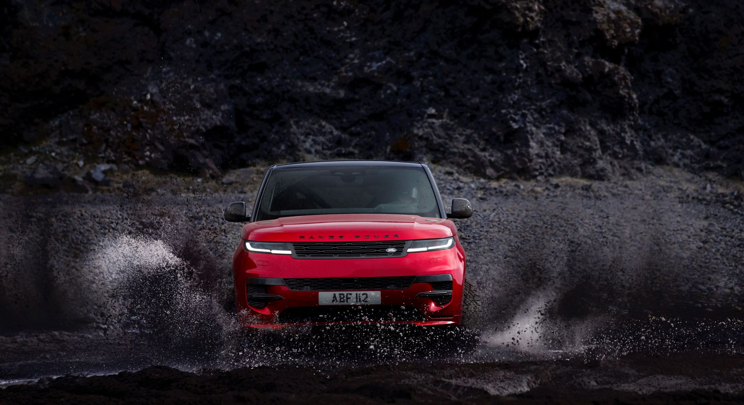 New Range Rover review: engine, performance, features, off road, price -  Introduction