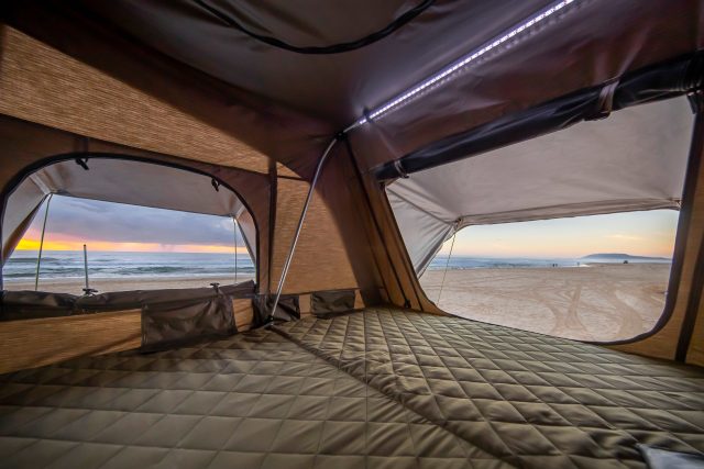 ARB hard-shell rooftop tent