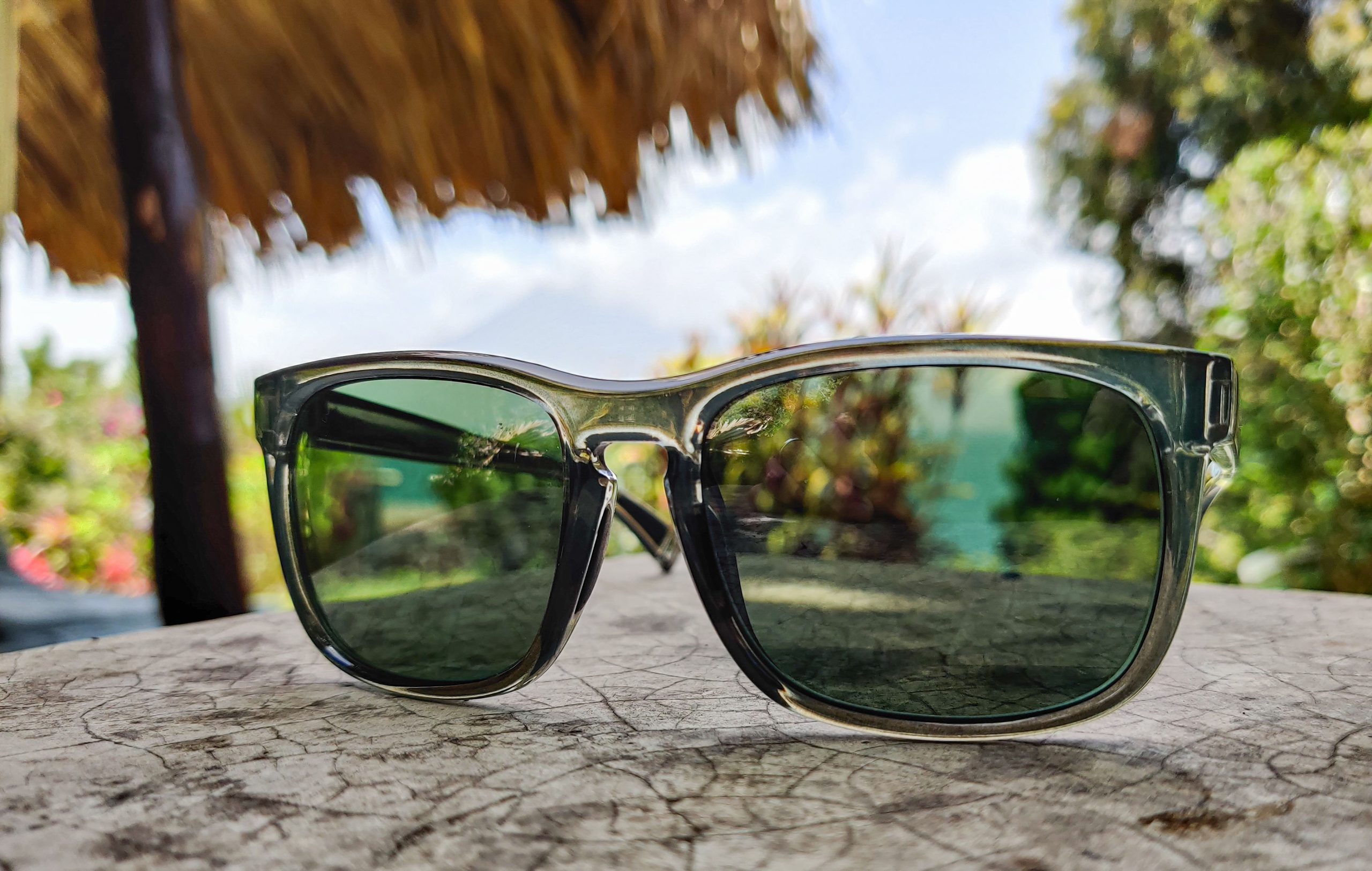 Choosing the right sunglasses for your face shape with Eyelands Optometrists