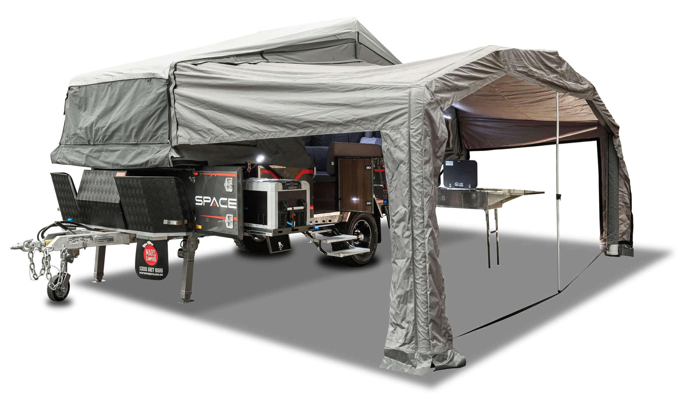 Trailer air clearance tent