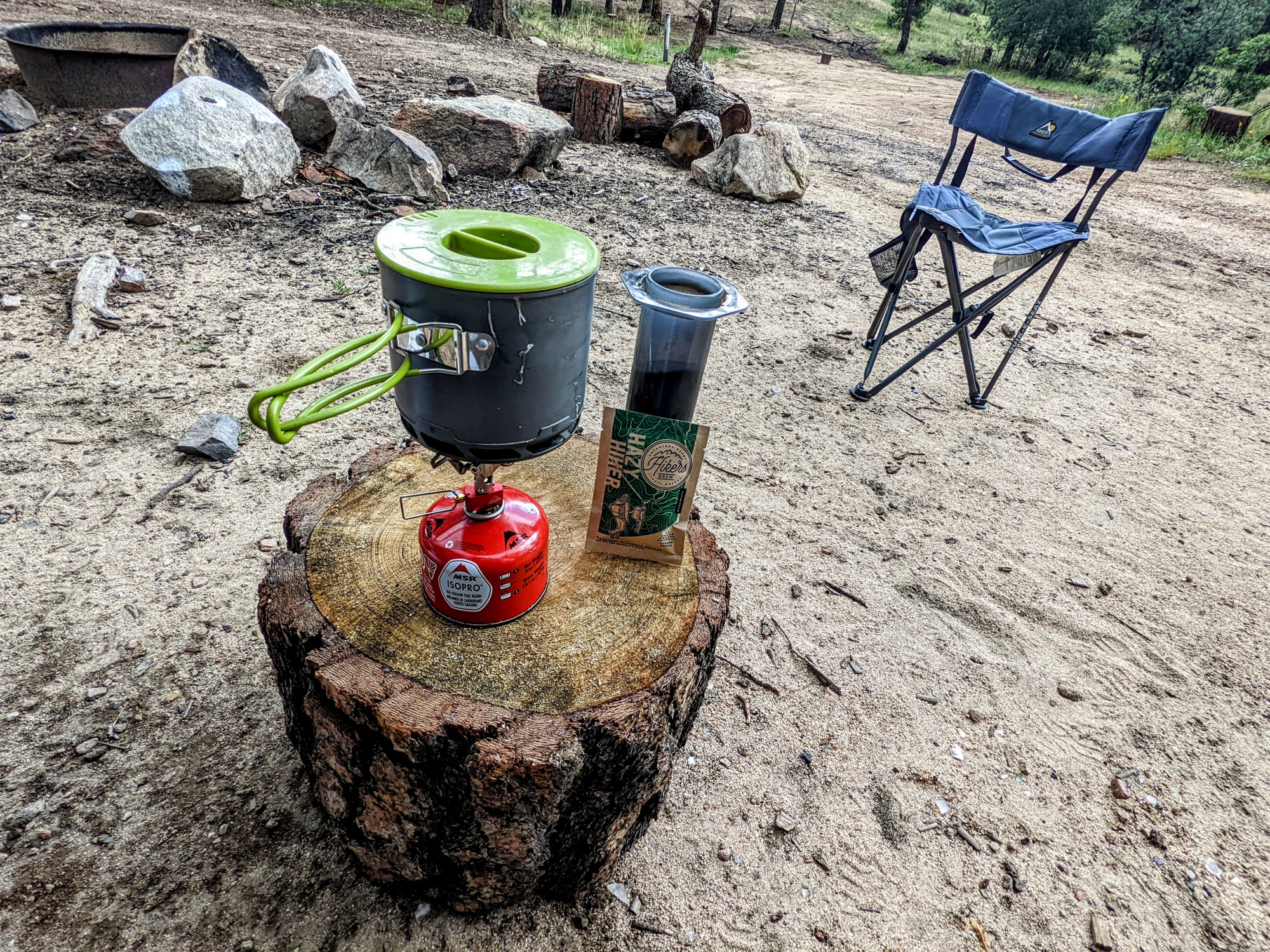 hikers brew coffee