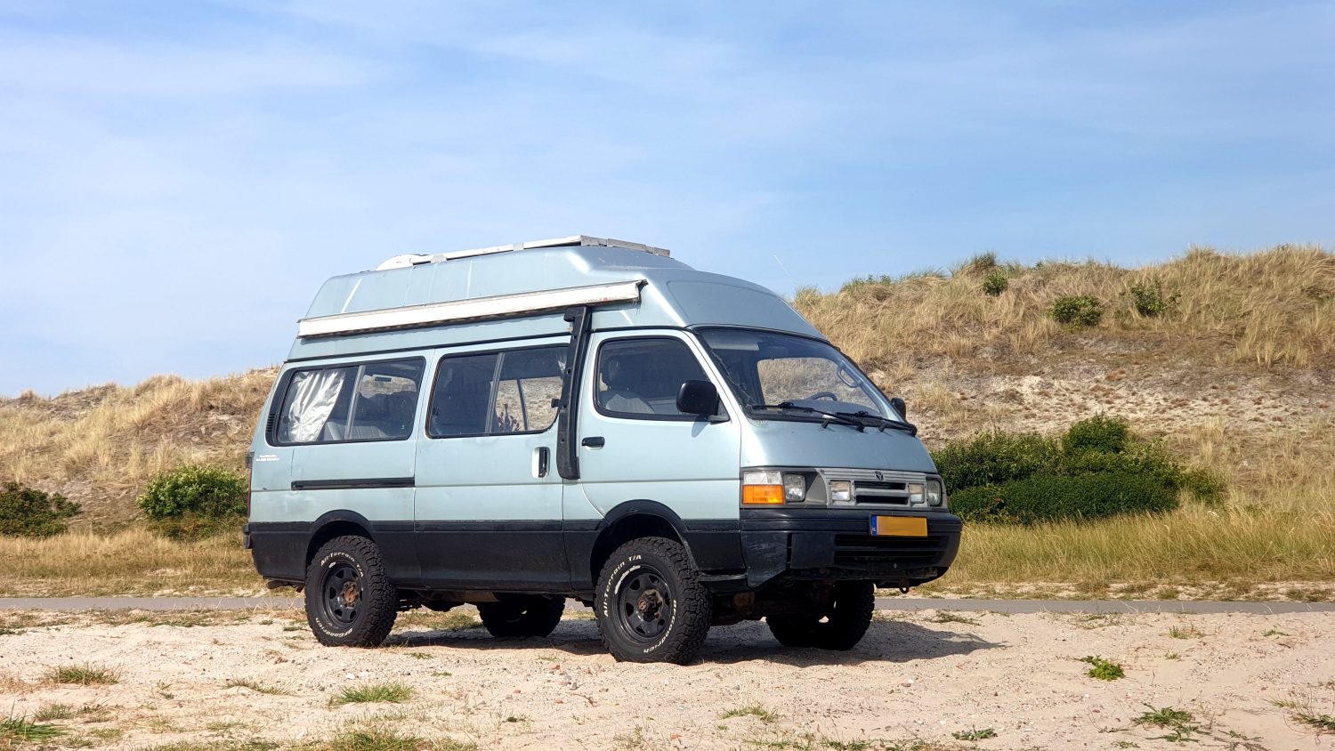 Toyota hiace shops campervan