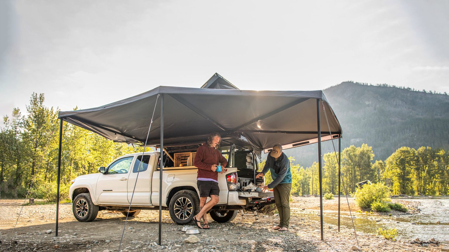 iKamper Introduces A New Wedge Style RTT and a 270 Degree Awning