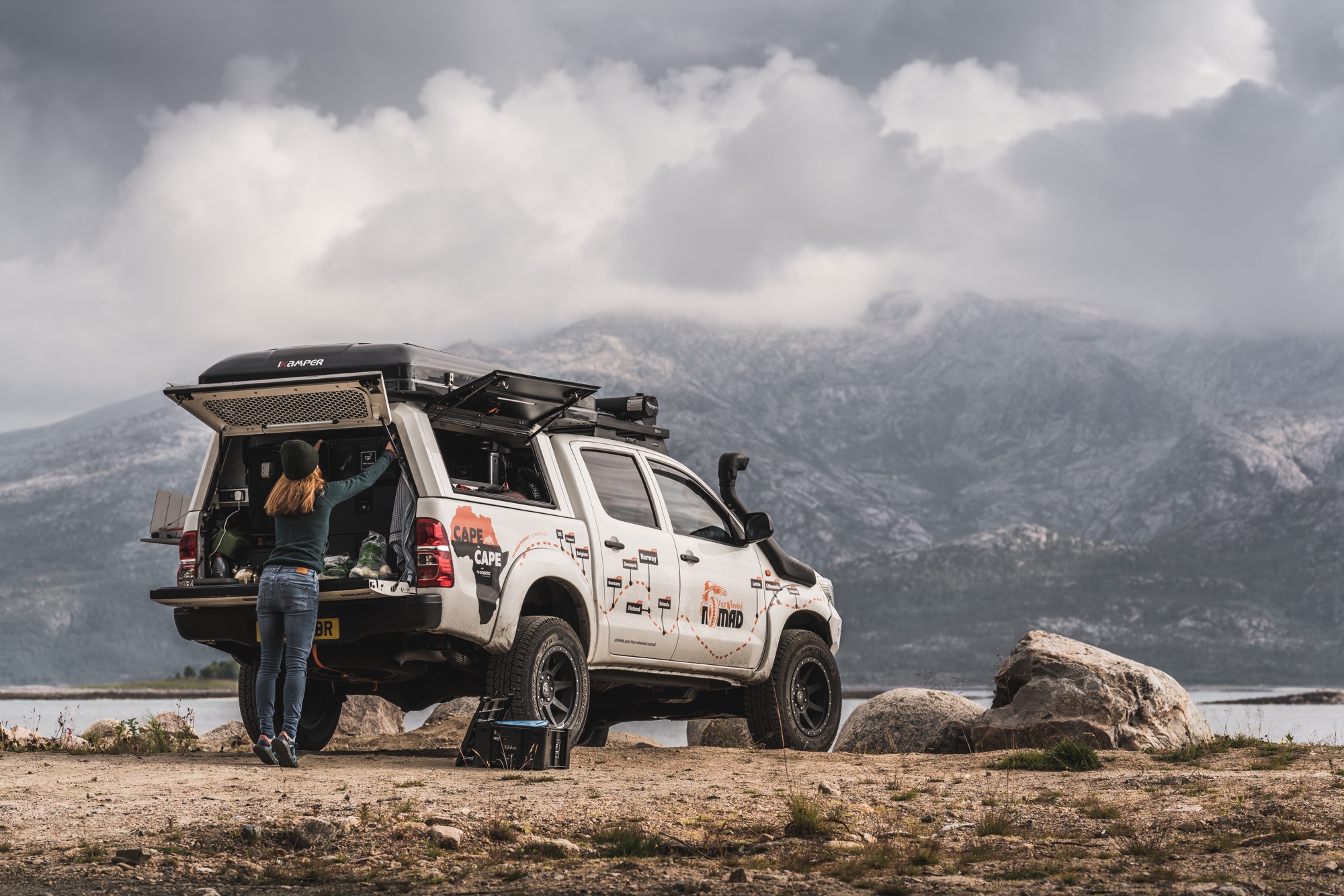 Lisa Morris and Jason Spafford Toyota HiLux