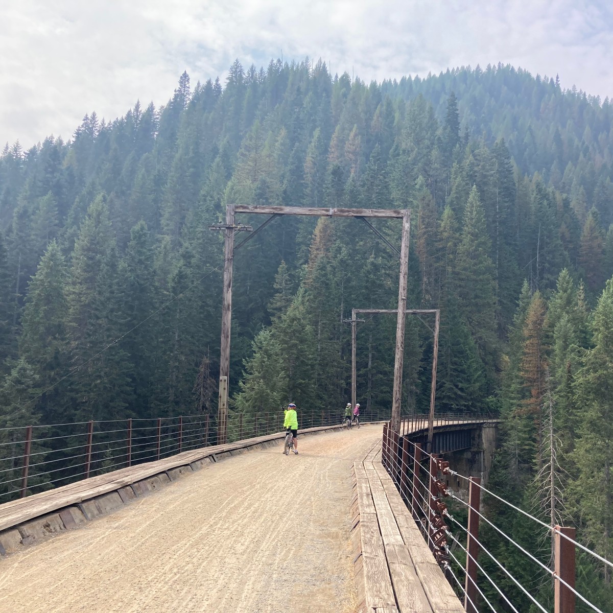 Rail-with-Trail  Rails-to-Trails Conservancy