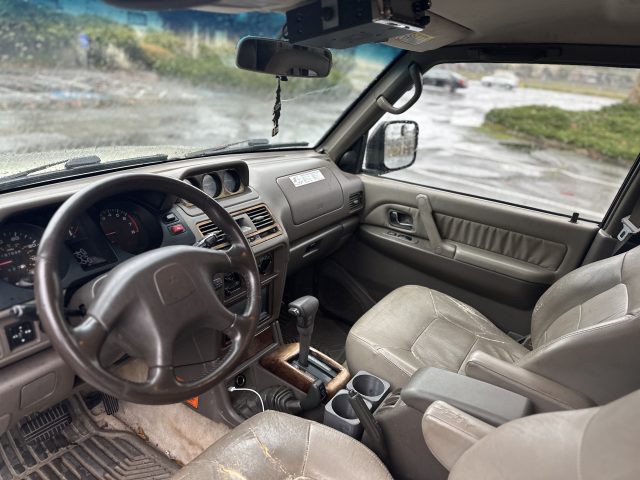 Overland Classifieds :: 2000 Mitsubishi Montero - Expedition Portal