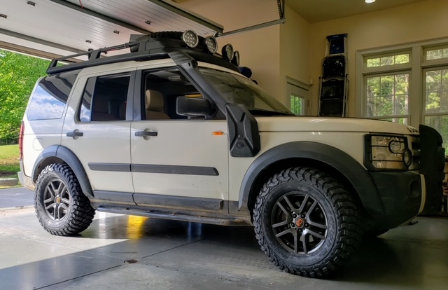 Land Rover LR3, LR3 History