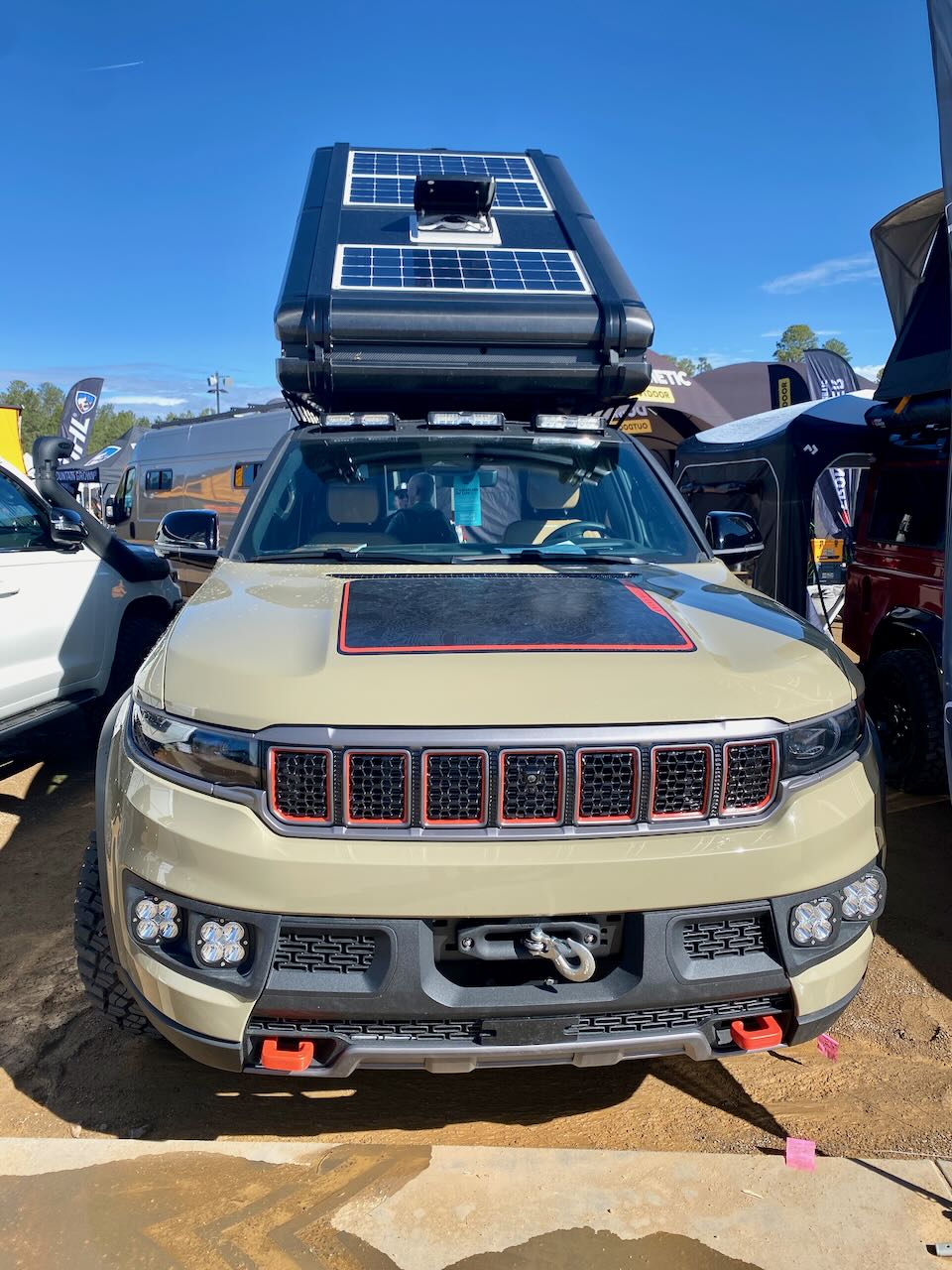 2023 Jeep Grand Wagoneer Overland Concept