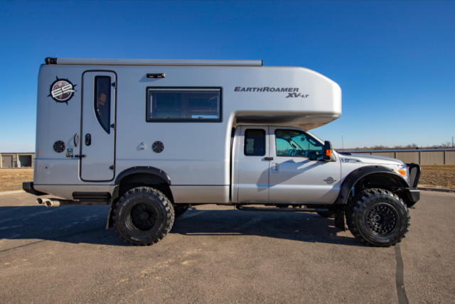 EarthRoamer XV-LT truck profile