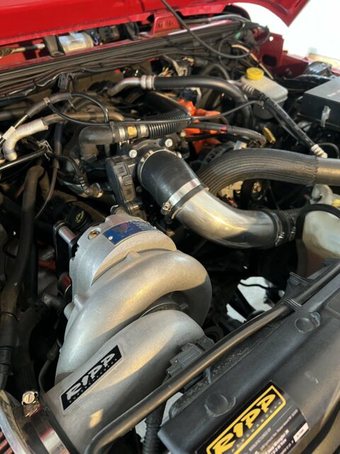 Engine bay of Rubicon