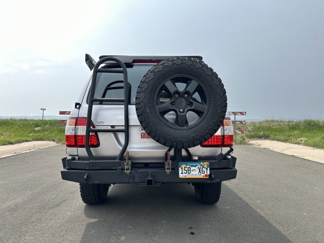 Land Cruiser tire carrier