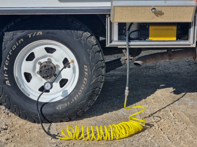 Toyota Land Cruiser BJ75 wheels