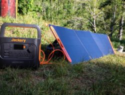 Jackery Solar Generator Pro 1000