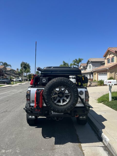 Tacoma bumper and swing away 