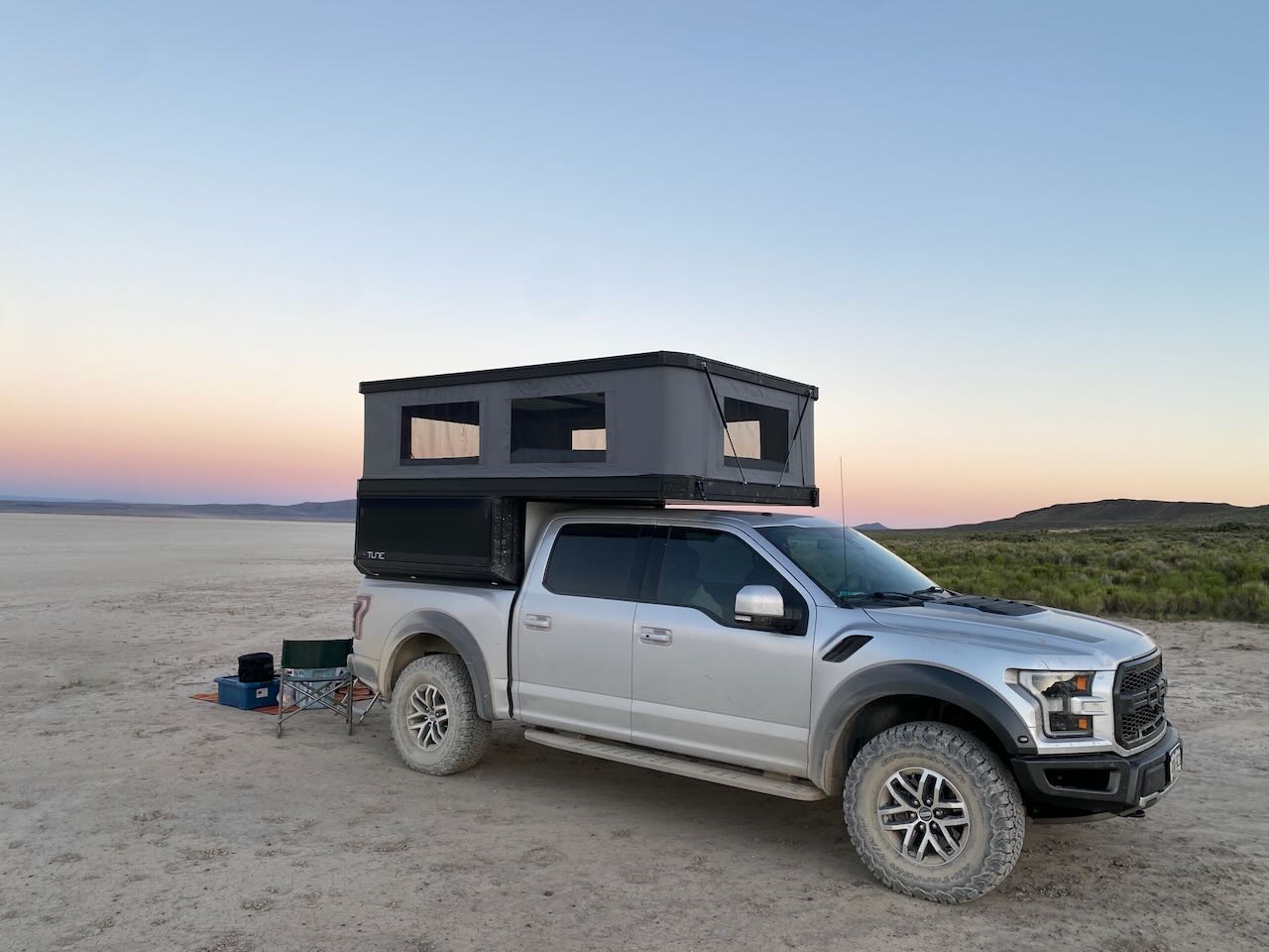 Lance 825 Truck Camper