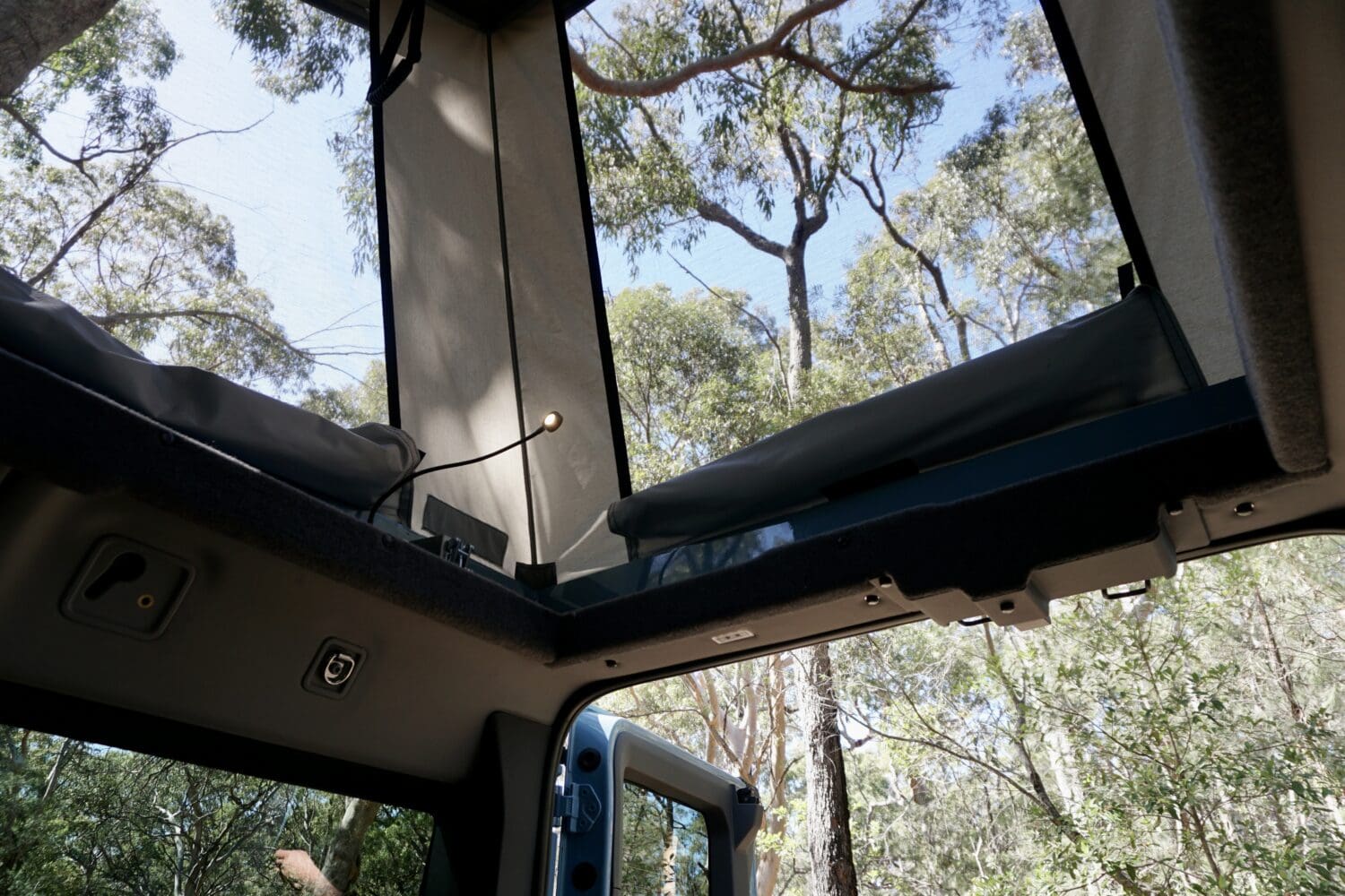 Excursion Pop Top Conversion Expedition Centre Unveils Mulgo Pop Top for INEOS Grenadier