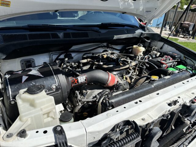 A Toyota Tundra V8 motor