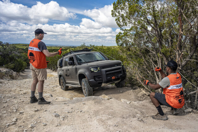 Land Rover Media TReK